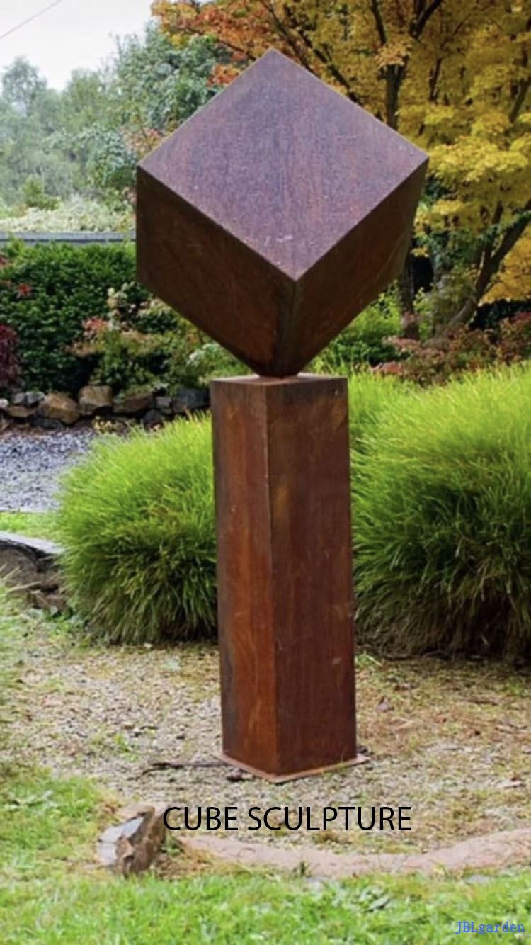 Cube-Sculpture