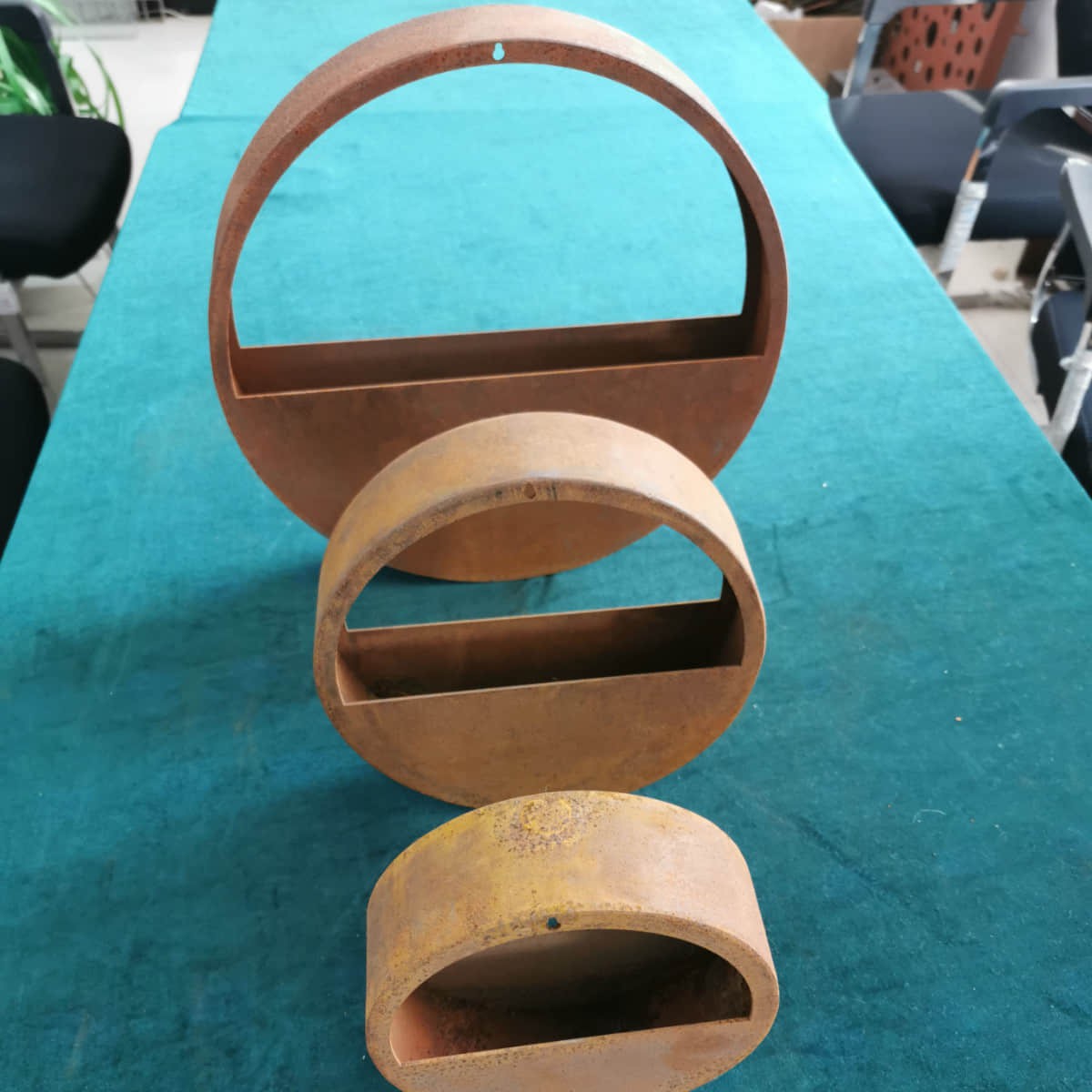 3-Piece Metal Wall Planters (1)