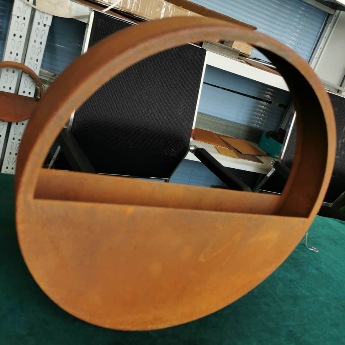 3-Piece Metal Wall Planters (3)