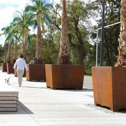 Plandálaí Clós Corten Rusty