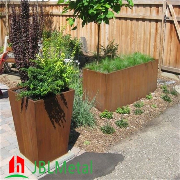 Rusty Steel Garden Decoration Flower Pot