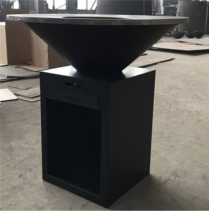 Steel Outdoor Kitchen