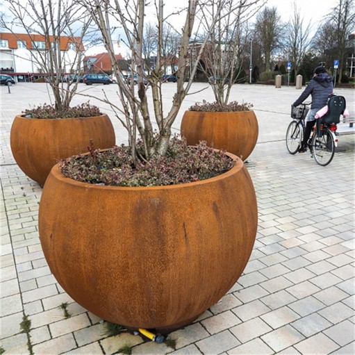 pots and planters pots and planters